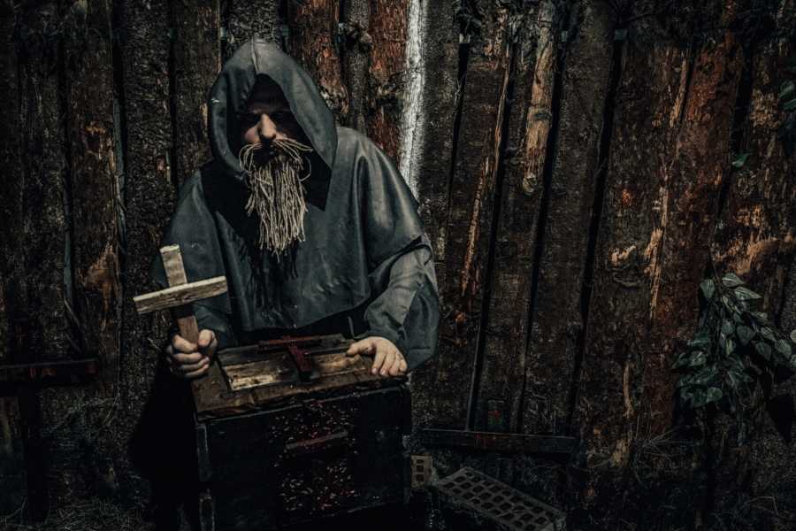 Квест в реальности Тайная экскурсия от компании Дом квестов Квест в реальности Тайная экскурсия от компании Дом квестов